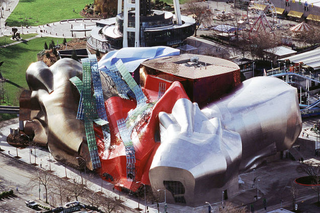 Illustration for article titled Frank Gehry Says Architecture Today Is "Pure Shit"